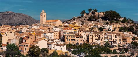 Valencia Province vacation rentals .